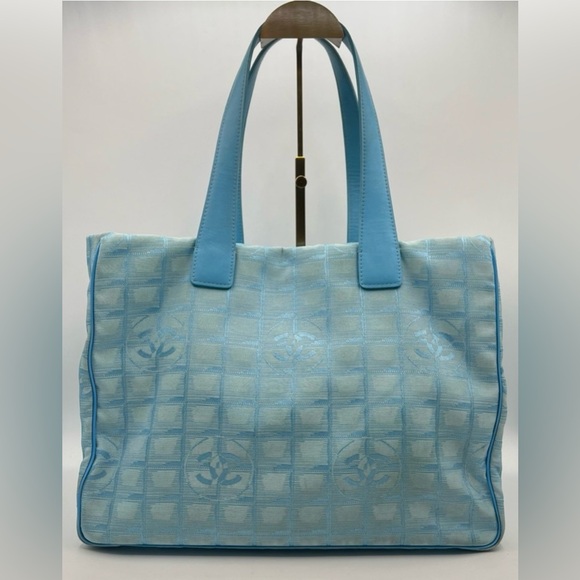 Chanel “Travel Line” Nylon Leather Tote Bag - Picture 2 of 9